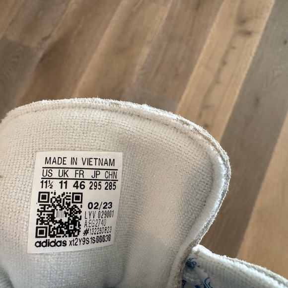 adidas Men’s Matchbreak Super Sneakers White with Navy Stripes - Picture 7 of 8